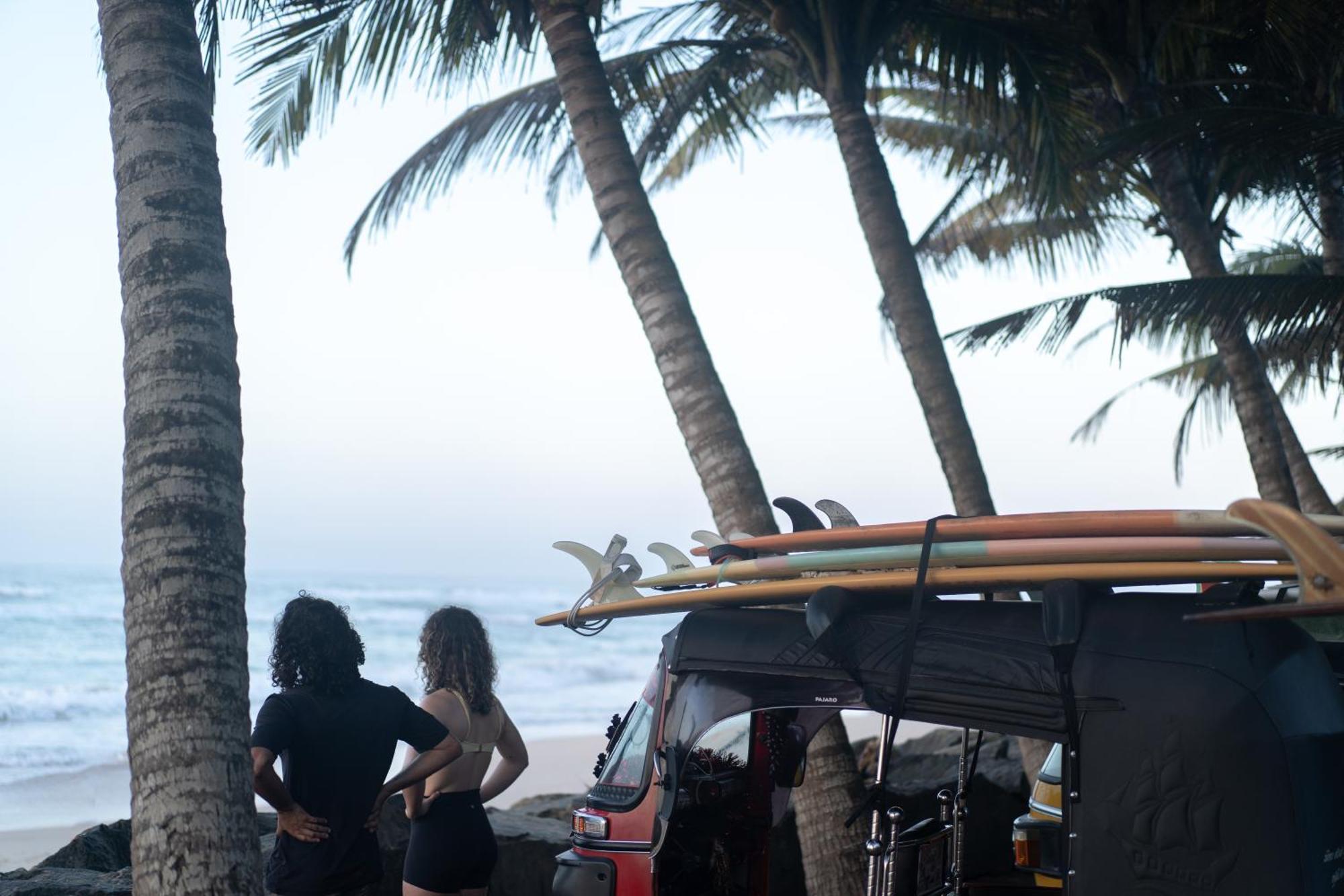 Lotus Surf And Wellness Daire Ahangama Dış mekan fotoğraf